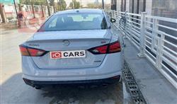 نيسان ألتيما